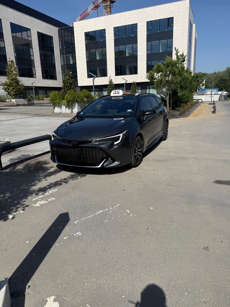 AB Taxi Service — véhicule pour transferts longue distance